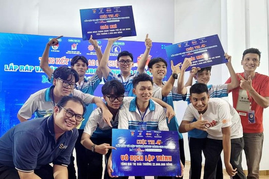 Các đội thành phố Hồ Chí Minh vô địch Cuộc thi lắp ráp và lập trình rô bốt MYOR