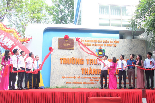 Gần 2.000 học sinh THCS phường Thành Công (quận Ba Đình) có trường học mới