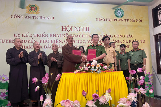 Công an thành phố và Giáo hội Phật giáo Việt Nam TP Hà Nội phối hợp bảo đảm ATGT
