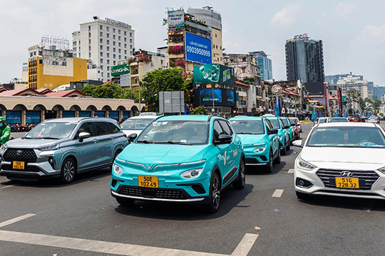Thành phố Hồ Chí Minh: Cần “lối đi” phát triển xe điện