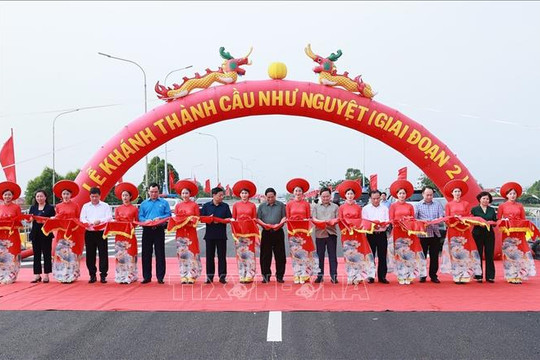 Thủ tướng Phạm Minh Chính dự khánh thành cầu Như Nguyệt và khởi công dự án nhà ở xã hội tại Bắc Giang