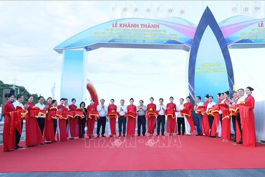 Thủ tướng dự lễ khánh thành 2 tuyến cao tốc Vĩnh Hảo - Phan Thiết và Nha Trang - Cam Lâm