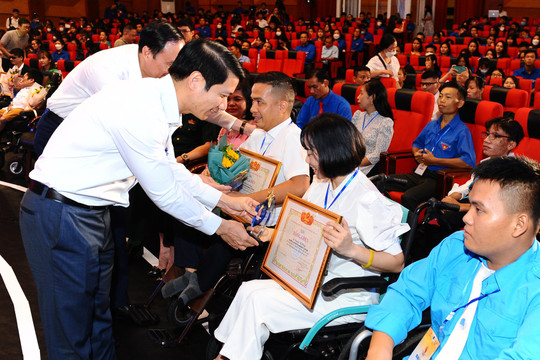 “Tỏa sáng nghị lực Việt” năm 2023 sẽ vinh danh 50 gương thanh niên khuyết tật tiêu biểu