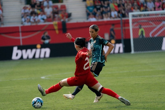 Thanh Nhã tỏa sáng, đội tuyển nữ Việt Nam thua sát nút đội tuyển nữ Đức