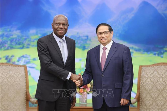 Thủ tướng Phạm Minh Chính tiếp Tổng Giám đốc Tổ chức Lao động quốc tế
