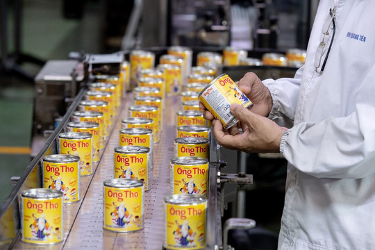 Vinamilk - thương hiệu sữa Việt Nam đầu tiên có sản phẩm đạt 3 sao từ Superior Taste Award