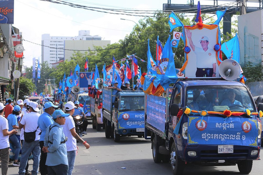 Chiến dịch vận động tranh cử tại Campuchia khởi động suôn sẻ