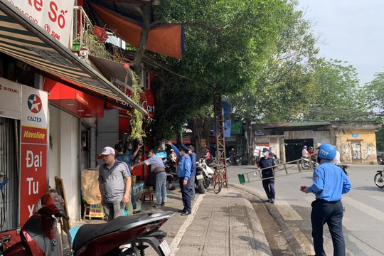 Vi phạm trật tự đô thị tại phường Ngọc Hà: Nhiều và chậm chuyển biến