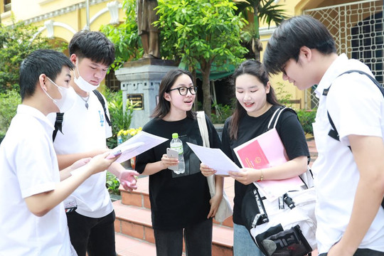 Nhìn lại hai kỳ thi ở Hà Nội: Chuẩn bị kỹ, không chủ quan