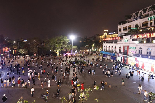 Bài cuối: Kinh nghiệm về chính sách phát triển kinh tế đêm cho Hà Nội