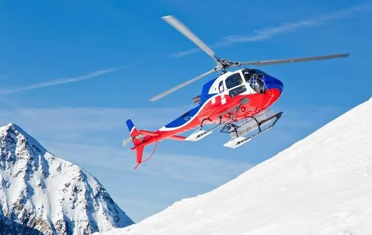 Rơi máy bay trực thăng ở gần đỉnh Everest khiến 6 người thiệt mạng
