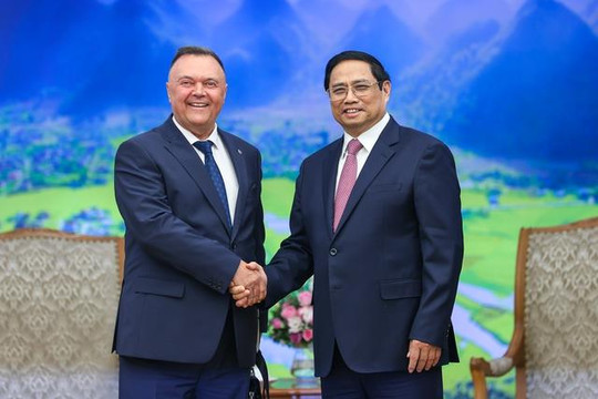 Thủ tướng Phạm Minh Chính tiếp Chủ tịch Liên đoàn các Hiệp hội giao nhận vận tải Quốc tế