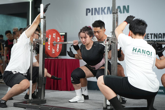Sôi nổi vòng loại Giải Powerlifting Việt Nam 2023 tại Hà Nội