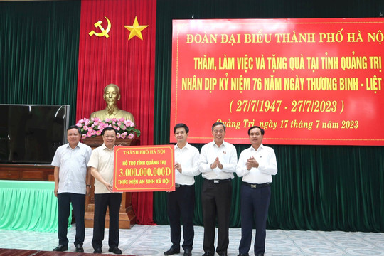 Bí thư Thành ủy Hà Nội Đinh Tiến Dũng: Tăng cường hợp tác Hà Nội - Quảng Trị phải đưa được doanh nghiệp vào cuộc