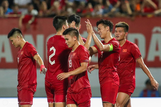 Đội tuyển Việt Nam giữ nguyên hạng 95 thế giới, số 1 Đông Nam Á
