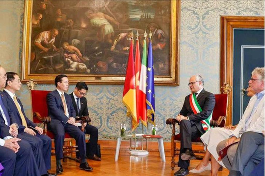 Chủ tịch nước Võ Văn Thưởng: Khuyến khích đẩy mạnh hợp tác giữa Roma với Hà Nội