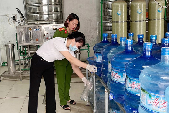 Huyện Thanh Oai với công tác vệ sinh, an toàn thực phẩm: Siết chặt kiểm tra và giám sát