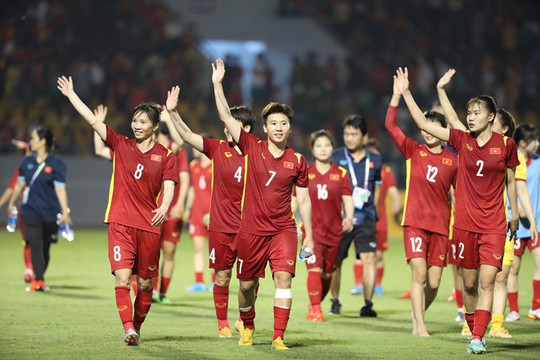 Đội tuyển nữ Việt Nam tập trung cho trận đấu với Hà Lan