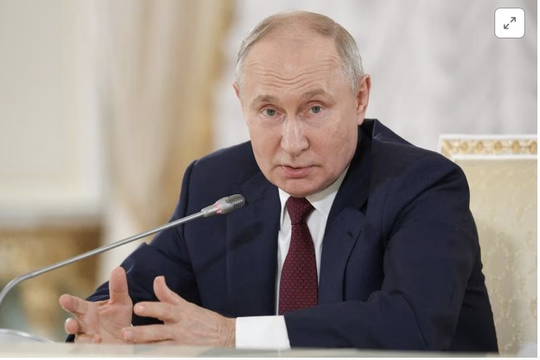 Tổng thống Putin: Nga không bác bỏ đàm phán với Ukraine