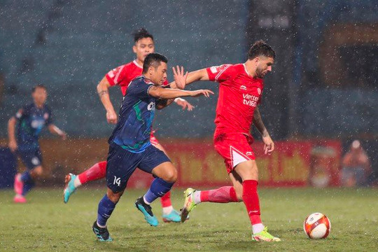 Hoà 0-0 trước Topenland Bình Định, Viettel FC tạm vươn lên vị trí thứ hai trên bảng xếp hạng