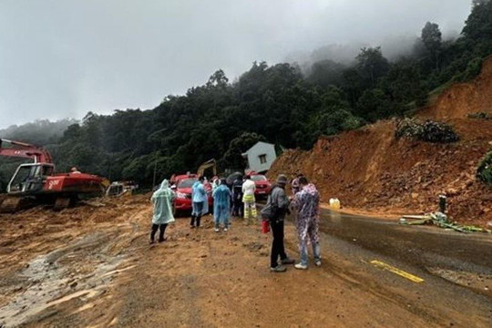 Tiếp tục có mưa lớn, Lâm Đồng cảnh báo sạt lở, ngập lụt tại nhiều khu vực