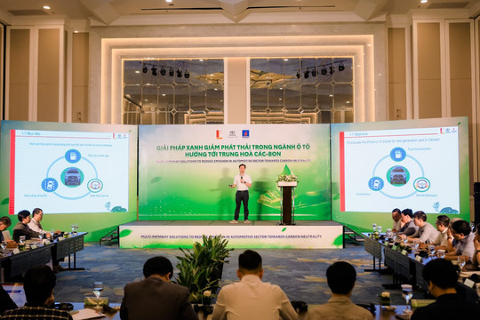 Toyota Việt Nam tổ chức hội thảo “Giải pháp xanh giảm phát thải trong ngành ô tô hướng tới trung hòa carbon”