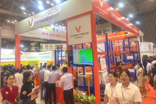 Triển lãm quốc tế đầu tiên về ngành Logistics Việt Nam mở cửa đến ngày 12-8 