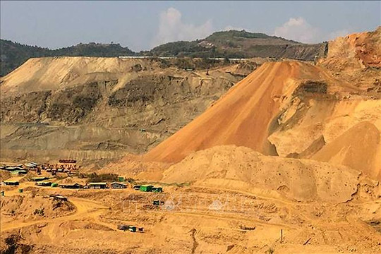 Sập mỏ khai thác ngọc bích ở Myanmar, 2 người tử vong và trên 30 người mất tích