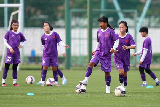 Đội tuyển U17 nữ quốc gia tập trung chuẩn bị cho giải châu Á 2024