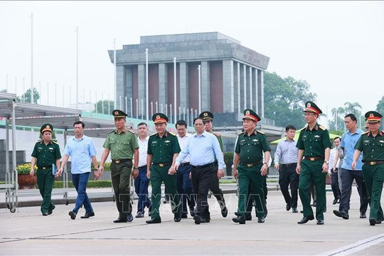 Thủ tướng kiểm tra công tác tu bổ định kỳ công trình Lăng Chủ tịch Hồ Chí Minh 