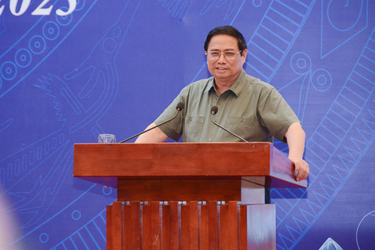 Thủ tướng Phạm Minh Chính: Kiên trì mục tiêu đổi mới căn bản, toàn diện giáo dục và đào tạo