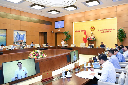 Phó Chủ tịch Quốc hội chủ trì giám sát dự án đường Vành đai 4 tại Hà Nội