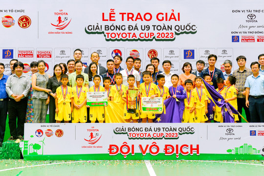 U9 Hà Nội đăng quang ngôi vô địch Giải bóng đá U9 toàn quốc Toyota Cup 2023.