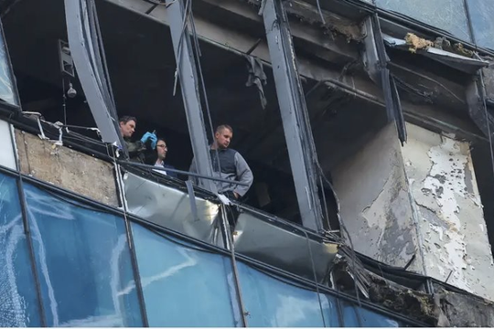 Tòa nhà trung tâm Mátxcơva tiếp tục bị máy bay không người lái tấn công