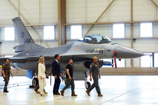 Phi công F-16 của Ukraine sẽ được huấn luyện tại Mỹ