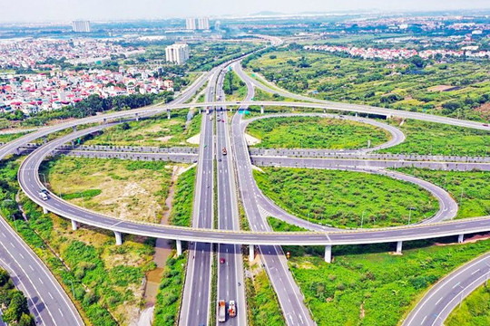 Rà soát quy hoạch giao thông - vận tải Hà Nội: Đi trước mở đường, tạo không gian mới