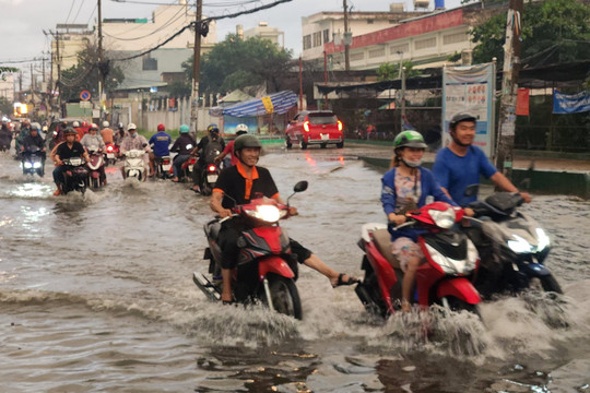 Tần suất mưa vũ lượng trên 100mm ngày càng nhiều tại thành phố Hồ Chí Minh