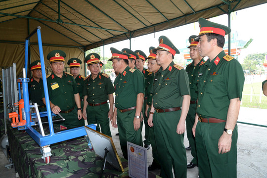 Khai mạc Hội thi Xe tốt, lái xe giỏi toàn quân tại Bộ Tư lệnh Thủ đô Hà Nội