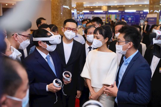 Techfest Hanoi 2023: “Hà Nội kết nối Vùng Thủ đô - sáng tạo và phát triển”