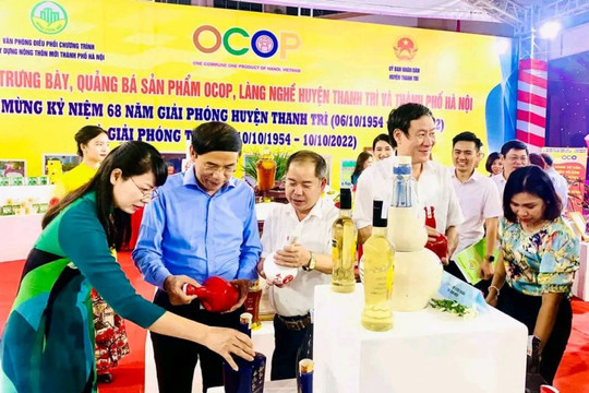Huyện Thanh Trì và huyện Lâm Hà kết nối, xúc tiến đầu tư, giới thiệu nông sản