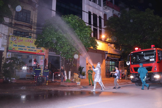 Quận Hoàng Mai thực tập phương án chữa cháy và cứu nạn, cứu hộ