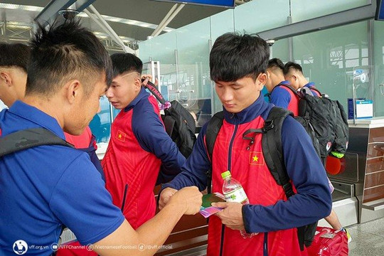 Đội tuyển Olympic Việt Nam lên đường dự ASIAD 19