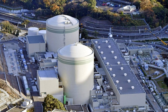 Nhật Bản tiếp tục khởi động lại các lò phản ứng điện hạt nhân nhiều năm tuổi
