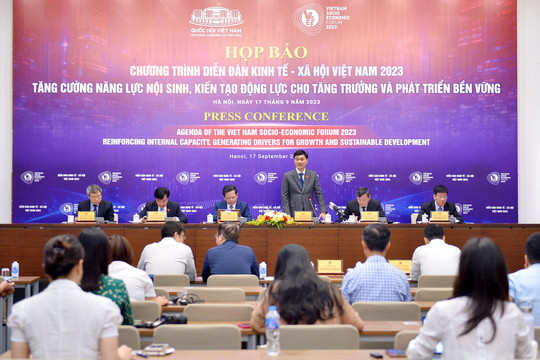 Hơn 400 đại biểu sẽ tham dự Diễn đàn Kinh tế - Xã hội Việt Nam 2023