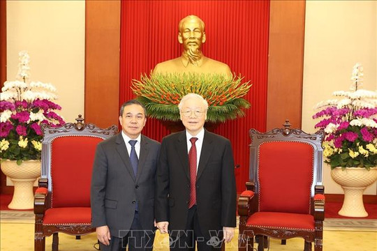 Tổng Bí thư Nguyễn Phú Trọng tiếp Đại sứ Lào tại Việt Nam nhân kết thúc nhiệm kỳ công tác