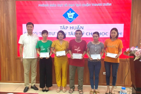 Quận Thanh Xuân tập huấn cho nhà giáo, cha mẹ học sinh về tư vấn tâm lý