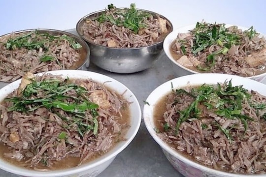 Vị ngọt quê nhà trong bát canh củ chuối Đại Đồng
