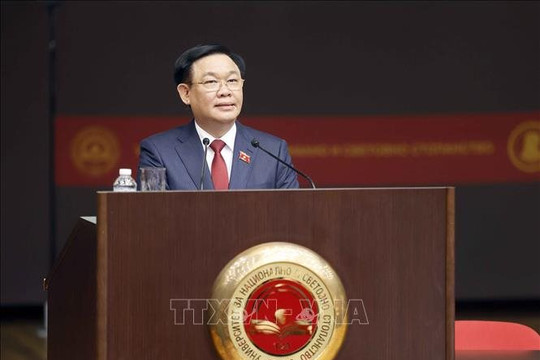 Chủ tịch Quốc hội Vương Đình Huệ dự Diễn đàn chính sách pháp luật thúc đẩy hợp tác song phương Việt Nam - Bulgaria