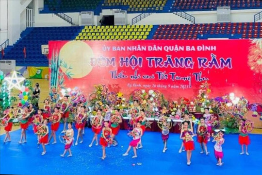 Quận Ba Đình: Hơn 640 trẻ em tham gia “Đêm hội trăng rằm”