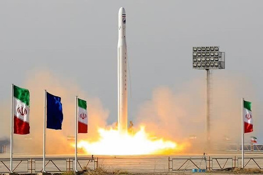 Iran phóng thành công vệ tinh Noor-3 vào không gian